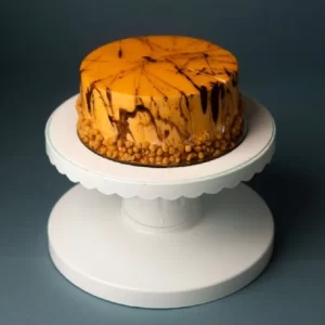 Crunchy Butterscotch Cake