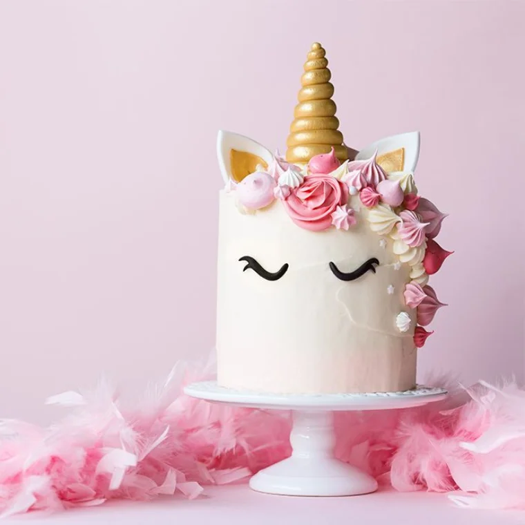 Unicorn pink theme cake