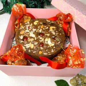 Plum Cake Hamper