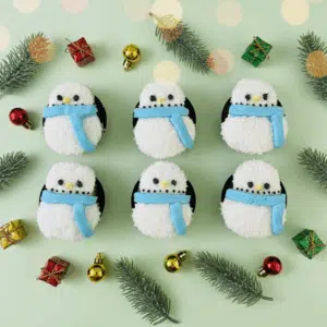 Blueberry Vanilla muffin with snow man theme – Set of 6